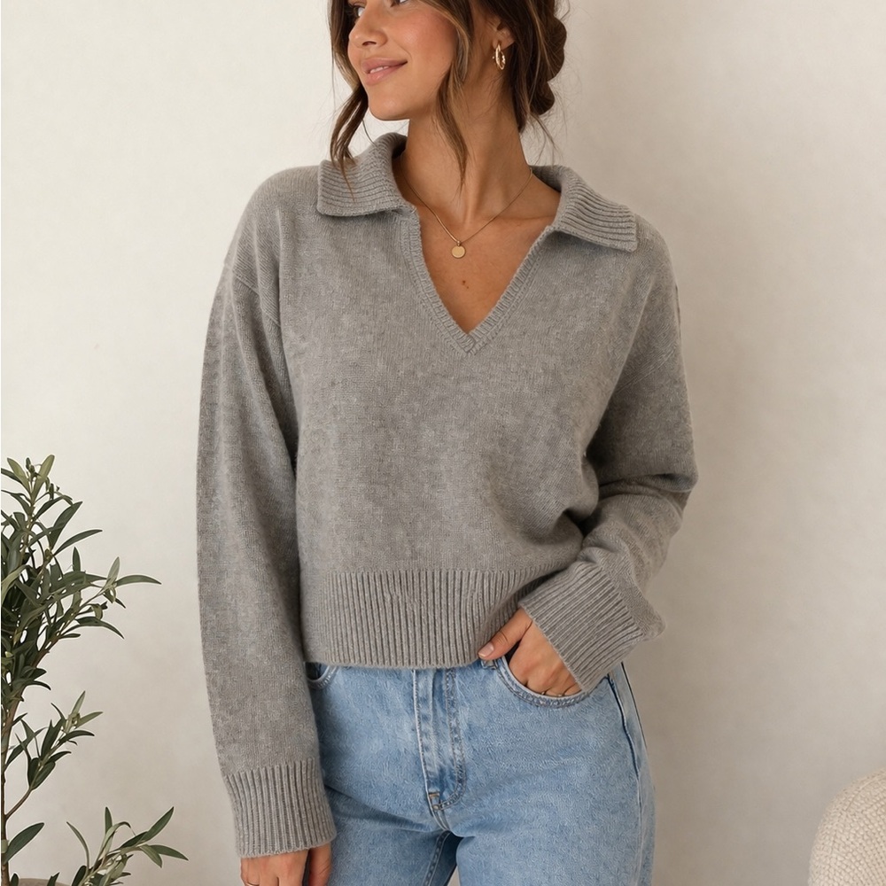 Universal Thread Collared V-Neck Sweater Gray Preppy Minimalist Cozy Knit S